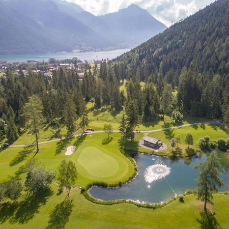 Urban Mountain Chalet With Lake View Maurach  Buitenkant foto