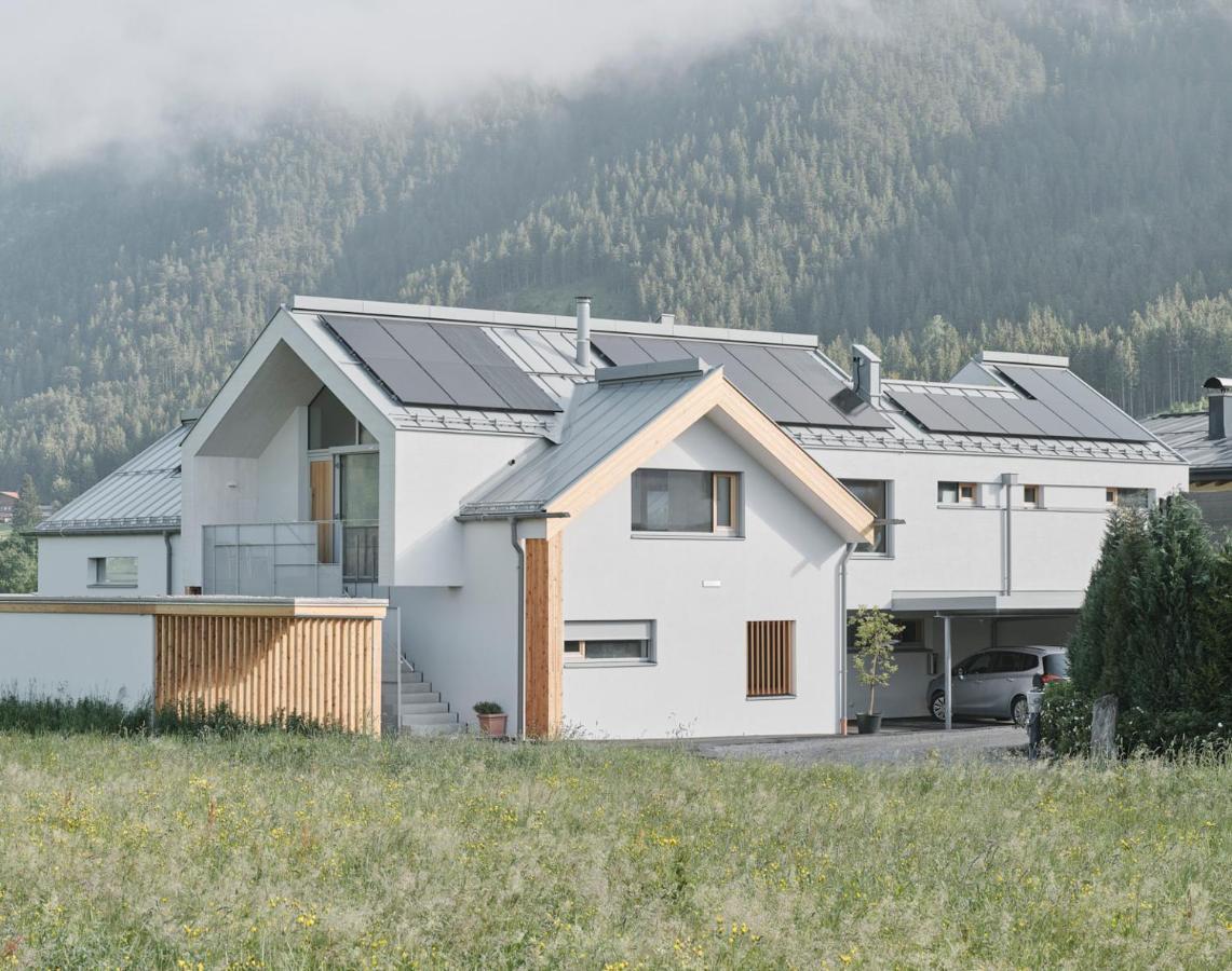 Urban Mountain Chalet With Lake View Maurach  Buitenkant foto