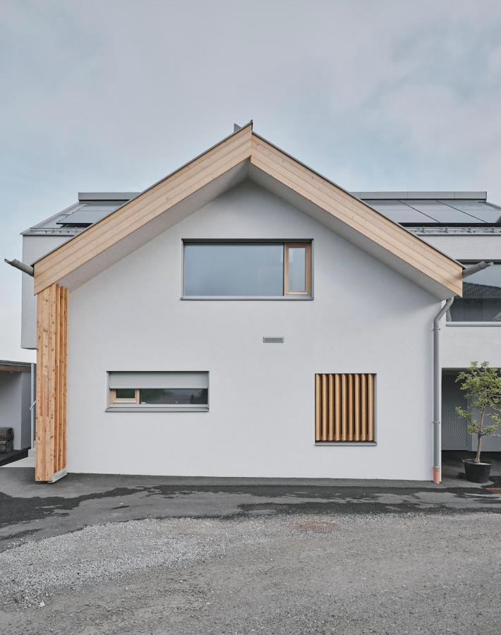 Urban Mountain Chalet With Lake View Maurach  Buitenkant foto