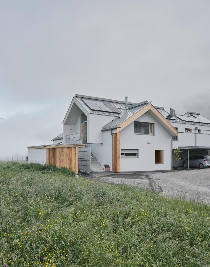 Urban Mountain Chalet With Lake View Maurach  Buitenkant foto