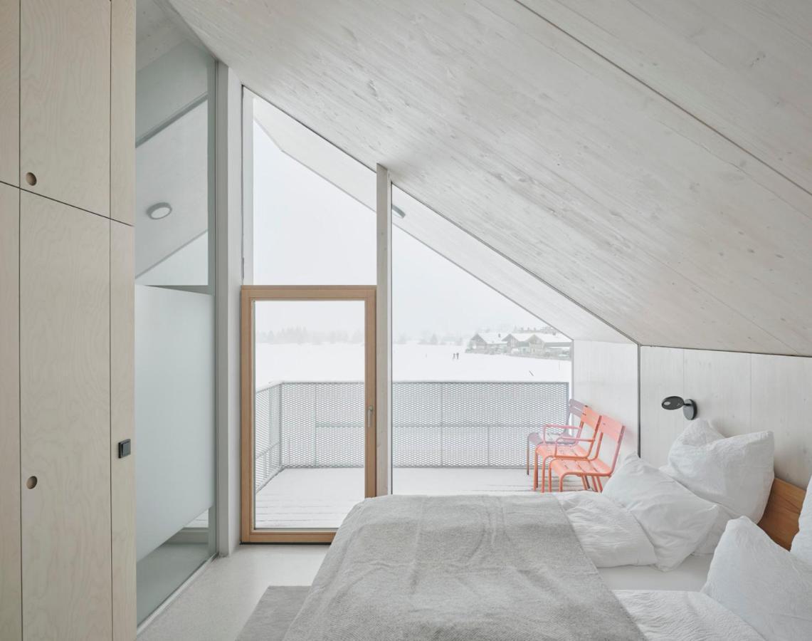 Urban Mountain Chalet With Lake View Maurach  Buitenkant foto