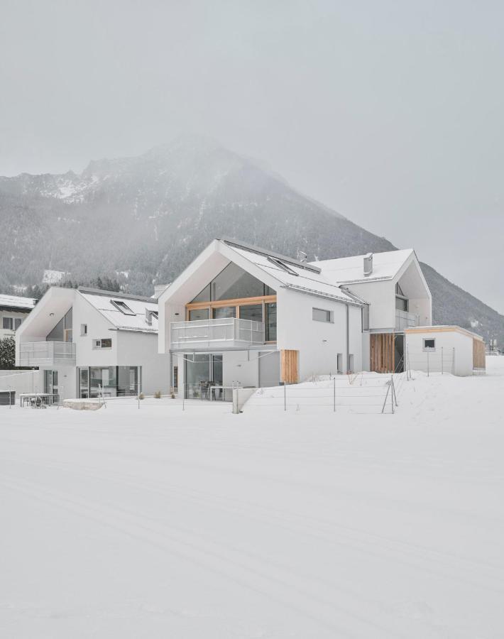 Urban Mountain Chalet With Lake View Maurach  Buitenkant foto